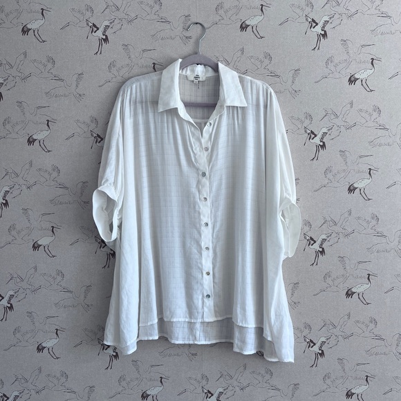 entro Tops - Entro white oversized boxy button down shirt